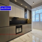 Тристаен апартамент в София, Център - 80 кв.м за 9375 €/кв.м - Снимка #1