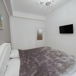 Дава се под наем Двустаен апартамент в София, Център - 63 кв.м за 450 € - Снимка #1