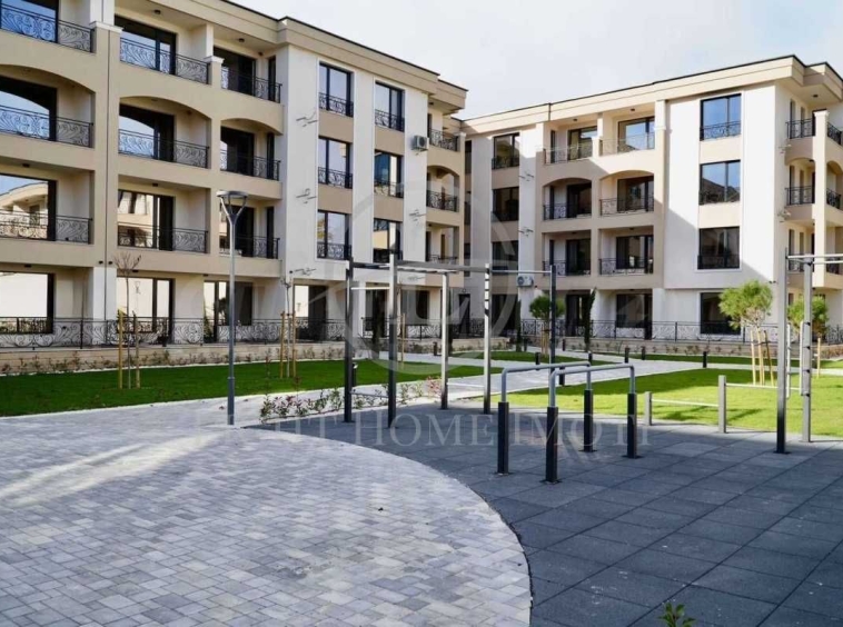 Двустаен апартамент в Пловдив, Кършияка - 71 кв.м за 862 €/кв.м - Снимка #1