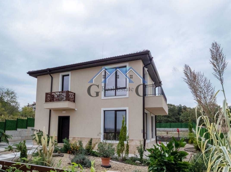 Къща в с. Приселци, Област Варна - 158 кв.м за 1513 €/кв.м - Снимка #1