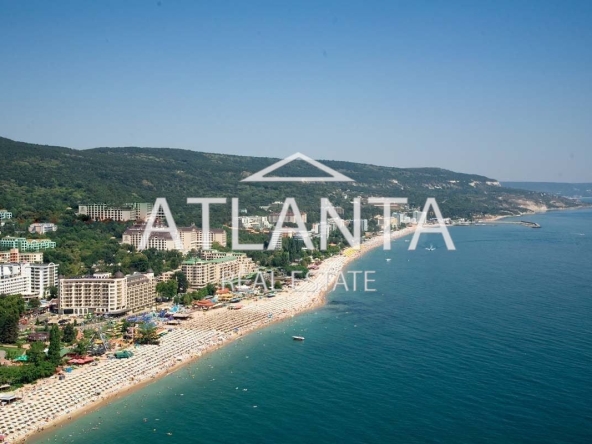 Тристаен апартамент в к.к. Златни пясъци - 115 кв.м за 1505 €/кв.м - Снимка #1