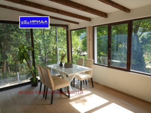 Къща в с. Томпсън, Област София-област - 55 кв.м за 1810 €/кв.м - Снимка #1