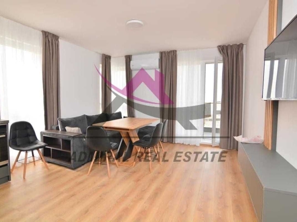 Тристаен апартамент в Варна, Изгрев - 80 кв.м за 1688 €/кв.м - Снимка #1