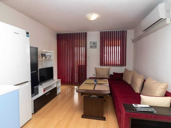 Дава се под наем Двустаен апартамент в София, Суходол - 70 кв.м за 663 € - Снимка #1