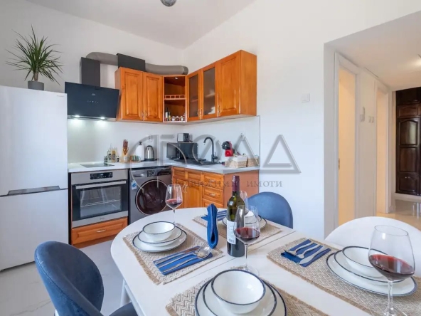 Тристаен апартамент в София, Център - 80 кв.м за 3600 €/кв.м - Снимка #1