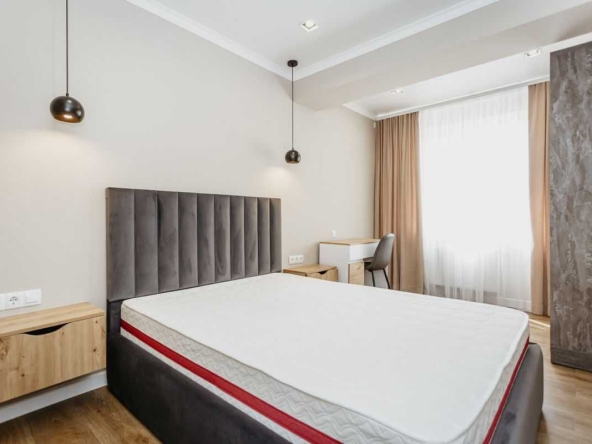 Дава се под наем Двустаен апартамент в София, Малинова долина - 68 кв.м за 400 € - Снимка #1