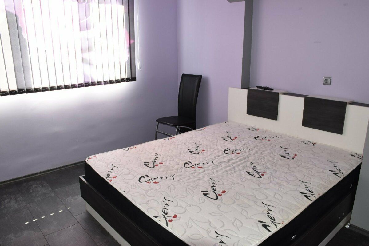 Тристаен апартамент в Бургас, Меден рудник - зона В - 61 кв.м за 1968 €/кв.м - Снимка #1