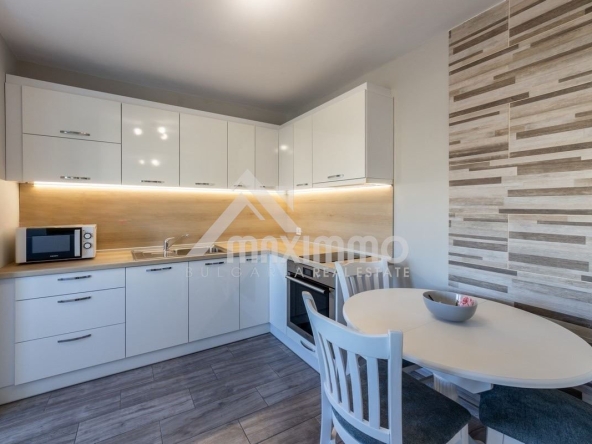 Двустаен апартамент в Варна, Трошево - 59 кв.м за 2473 €/кв.м - Снимка #1
