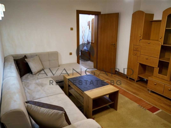 Тристаен апартамент в Пловдив, Кършияка - 85 кв.м за 1920 €/кв.м - Снимка #1