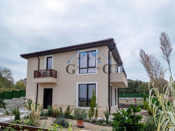 Къща в с. Приселци, Област Варна - 158 кв.м за 1366 €/кв.м - Снимка #1