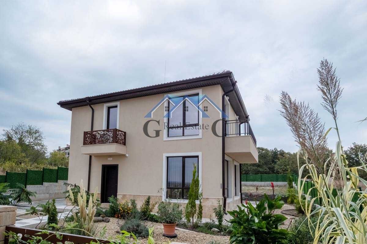 Къща в с. Приселци, Област Варна - 158 кв.м за 1366 €/кв.м - Снимка #1