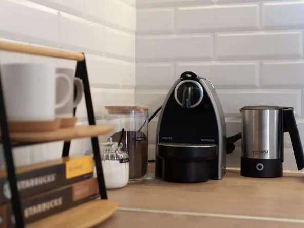 Двустаен апартамент в София, Център - 56 кв.м за 4286 €/кв.м - Снимка #1