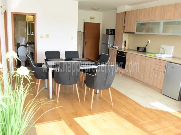 Тристаен апартамент в Свети Влас - 83 кв.м за 952 €/кв.м - Снимка #1