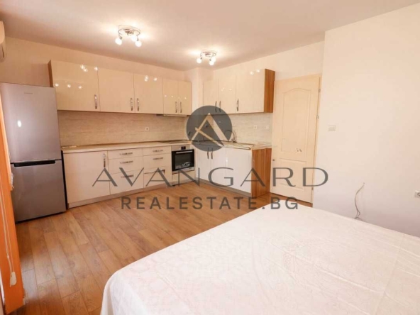 Двустаен апартамент в Пловдив, Център - 63 кв.м за 2785 €/кв.м - Снимка #1