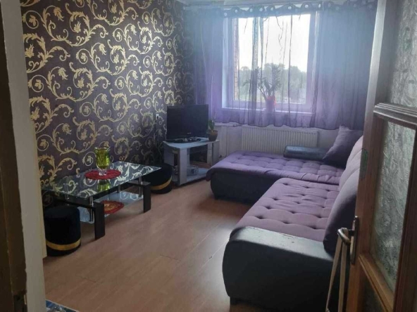 Дава се под наем Двустаен апартамент в Бургас, Изгрев - 65 кв.м за 331.5 € - Снимка #1