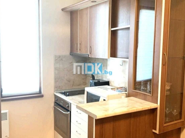 Тристаен апартамент в Пловдив, Западен - 77 кв.м за 2142 €/кв.м - Снимка #1