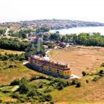 Двустаен апартамент в Созопол - 63 кв.м за 1191 €/кв.м - Снимка #1