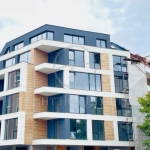 Тристаен апартамент в Пловдив, Христо Смирненски - 112 кв.м за 1250 €/кв.м - Снимка #1