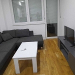 Дава се под наем Двустаен апартамент в Бургас, Славейков - 63 кв.м за 229.5 € - Снимка #1