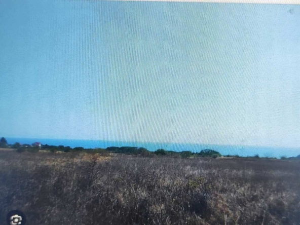 Парцел в Варна, м-т Прибой - 4210 кв.м за 26 €/кв.м - Снимка #1