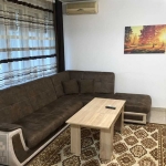 Дава се под наем Тристаен апартамент в Велико Търново, Център - 110 кв.м за 382.5 € - Снимка #1