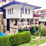 Къща в Свети Влас - 250 кв.м за 1400 €/кв.м - Снимка #1