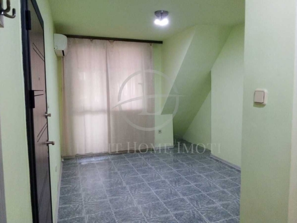 Едностаен апартамент в Пловдив, Център - 34 кв.м за 1824 €/кв.м - Снимка #1