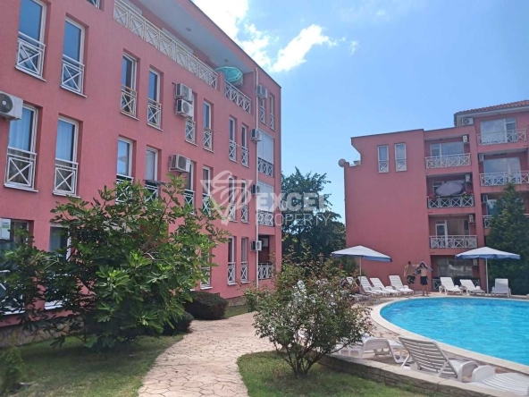 Тристаен апартамент в к.к. Слънчев бряг - 70 кв.м за 779 €/кв.м - Снимка #1