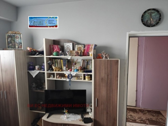 Двустаен апартамент в Перник, Могиличе - 66 кв.м за 618 €/кв.м - Снимка #1