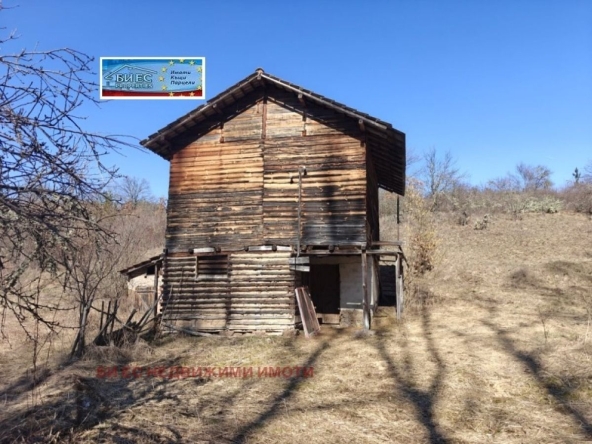 Къща в с. Глоговица, Област Перник - 40 кв.м за 166 €/кв.м - Снимка #1