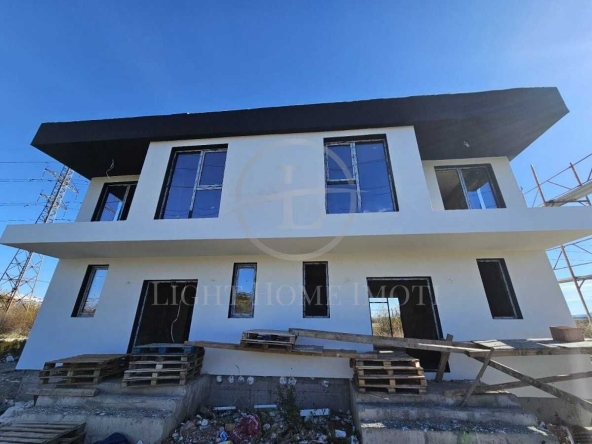 Къща в Пловдив, Беломорски - 185 кв.м за 993 €/кв.м - Снимка #1