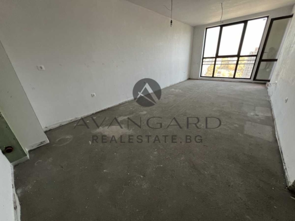 Тристаен апартамент в Пловдив, Кючук Париж - 101 кв.м за 1515 €/кв.м - Снимка #1