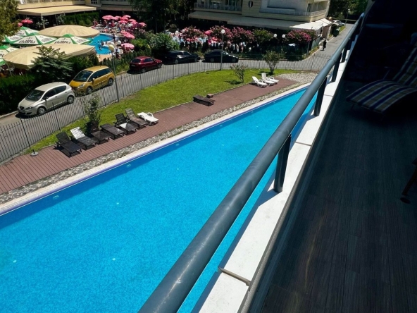 Двустаен апартамент в к.к. Слънчев бряг - 70 кв.м за 1015 €/кв.м - Снимка #1