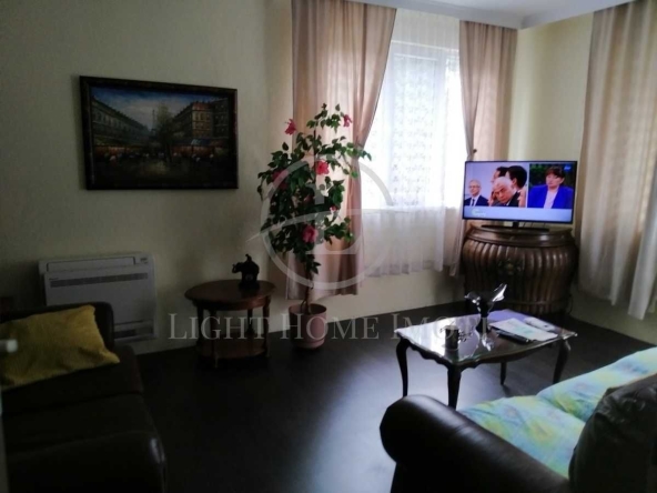 Тристаен апартамент в Пловдив, Кючук Париж - 97 кв.м за 1356 €/кв.м - Снимка #1
