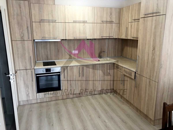 Дава се под наем Двустаен апартамент в Варна, ХЕИ - 50 кв.м за 450 € - Снимка #1