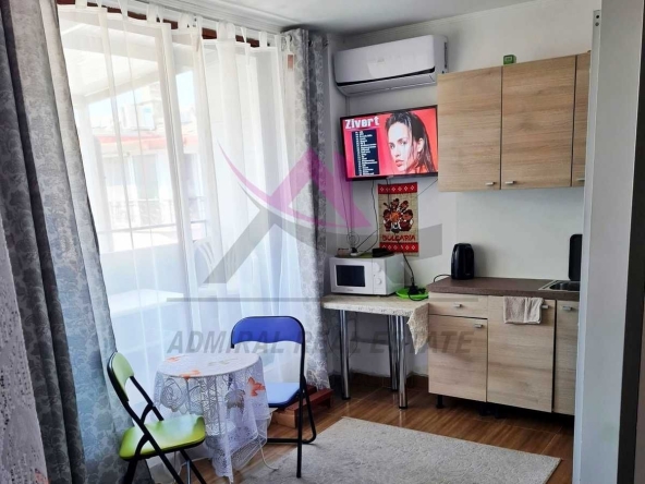 Дава се под наем Едностаен апартамент в Варна, Лятно кино Тракия - 35 кв.м за 400 € - Снимка #1