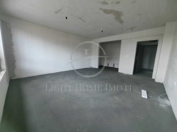 Двустаен апартамент в Пловдив, Остромила - 77 кв.м за 1117 €/кв.м - Снимка #1