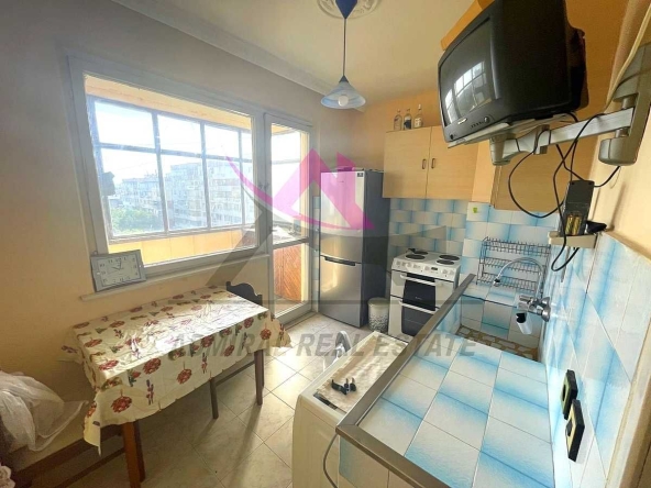 Дава се под наем Двустаен апартамент в Варна, Електрон - 70 кв.м за 400 € - Снимка #1