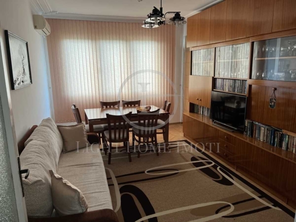 Тристаен апартамент в Пловдив, Кючук Париж - 92 кв.м за 1774 €/кв.м - Снимка #1