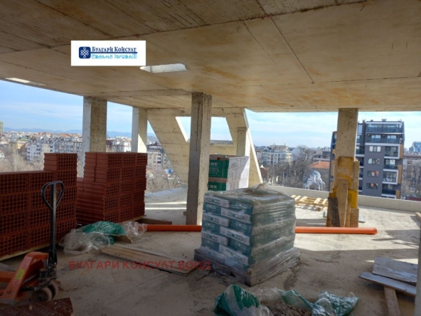 Тристаен апартамент в София, Зона Б-18 - 83 кв.м за 2205 €/кв.м - Снимка #1