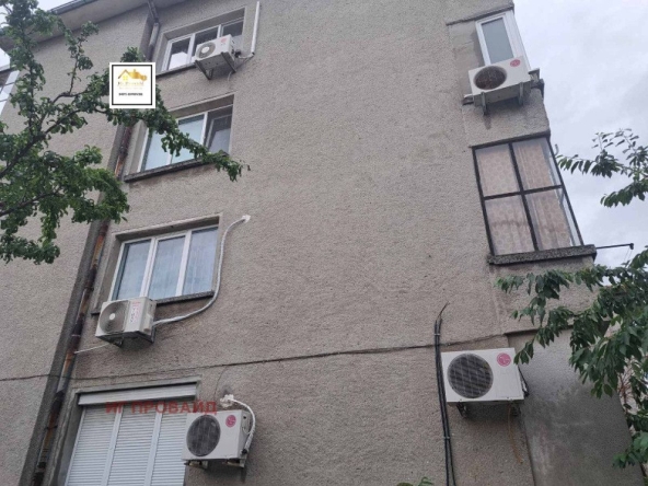 Тристаен апартамент в Айтос - 106 кв.м за 661 €/кв.м - Снимка #1