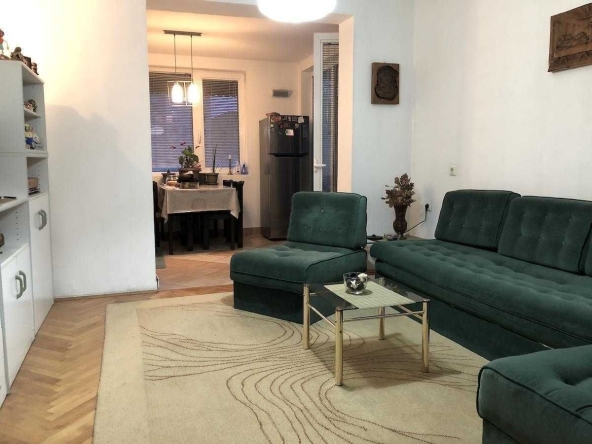 Дава се под наем Двустаен апартамент в София, Хиподрума - 68 кв.м за 510 € - Снимка #1