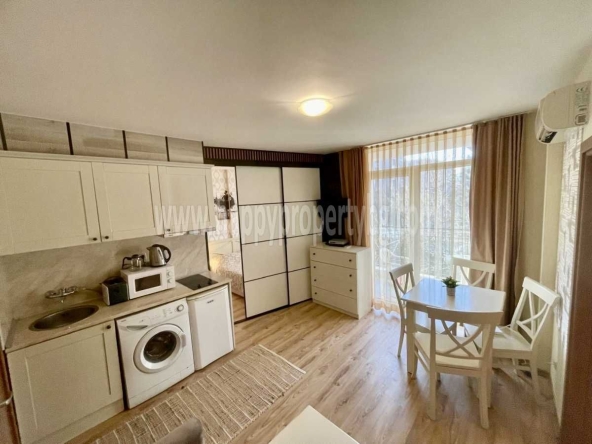 Тристаен апартамент в к.к. Слънчев бряг - 65 кв.м за 1454 €/кв.м - Снимка #1