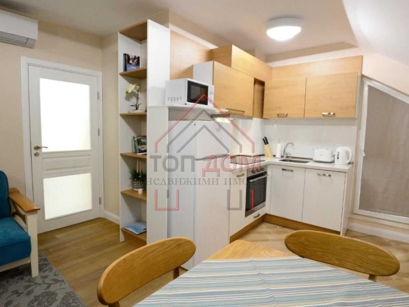 Дава се под наем Четиристаен апартамент в Варна, Център - 100 кв.м за 1500 € - Снимка #1