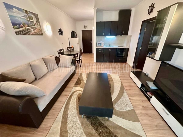 Двустаен апартамент в к.к. Слънчев бряг - 85 кв.м за 989 €/кв.м - Снимка #1