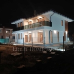 Къща в Пловдив, Беломорски - 350 кв.м за 1115 €/кв.м - Снимка #1