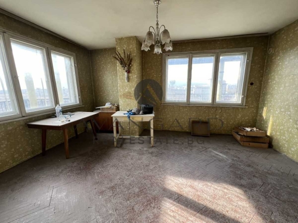 Тристаен апартамент в Пловдив, Център - 74 кв.м за 1283 €/кв.м - Снимка #1