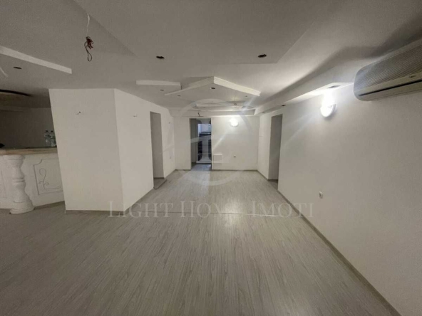 Магазин в Пловдив, Център - 100 кв.м за 512 €/кв.м - Снимка #1