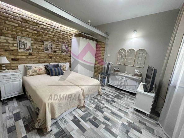 Дава се под наем Двустаен апартамент в Варна, Център - 65 кв.м за 650 € - Снимка #1