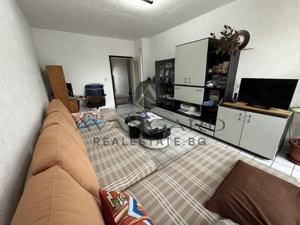 Тристаен апартамент в Пловдив, Център - 92 кв.м за 1631 €/кв.м - Снимка #1